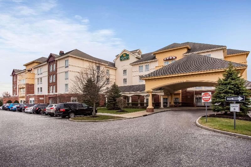 hostal Laquinta Inn & Suites Islip