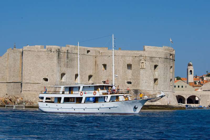 hotel Cruise From Trogir On M/s Otac Nikola