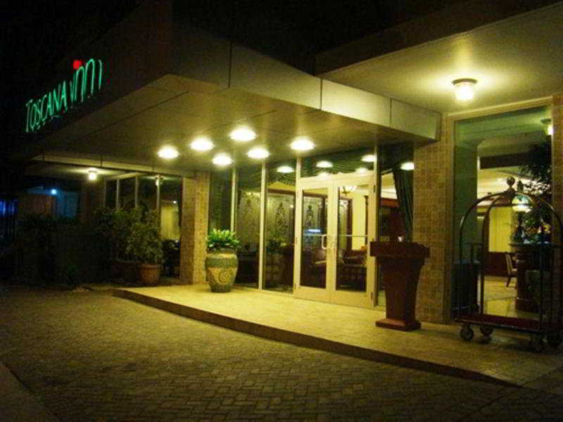 hotel Toscana Inn