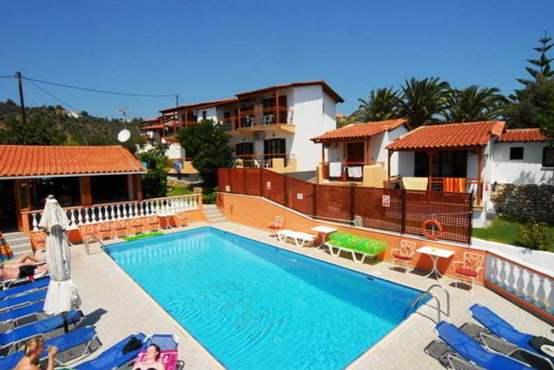 apartamentos Elenis Village