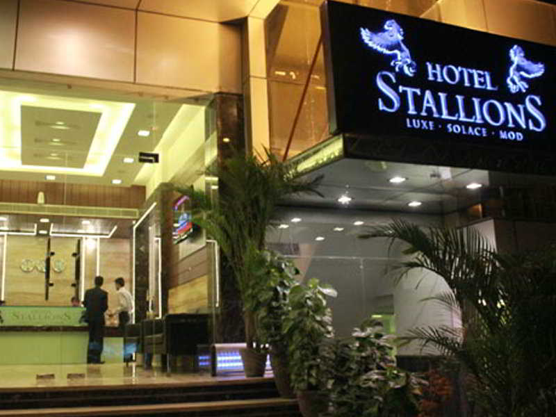 hotel Stallions Hotel