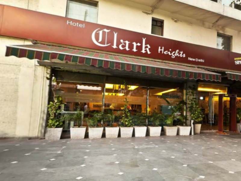 hotel Clark Heights