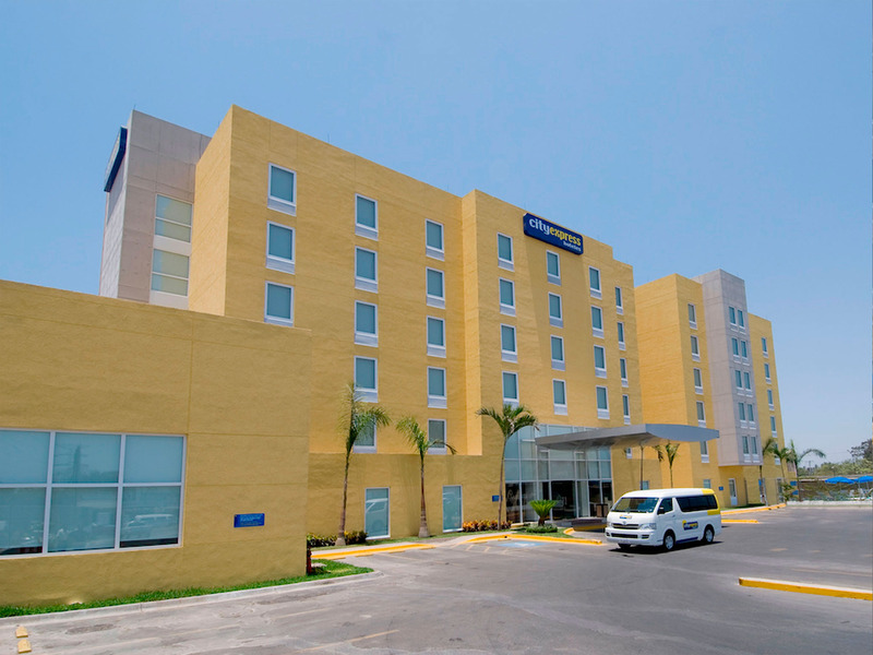 hotel City Express Lazaro Cardenas