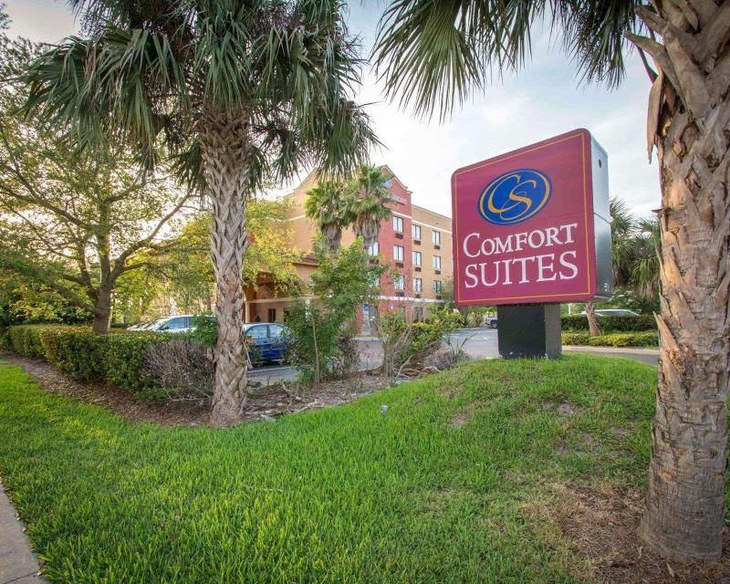 hotel Comfort Suites