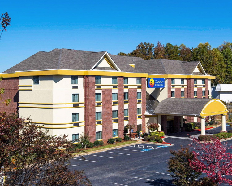 hotel Comfort Suites