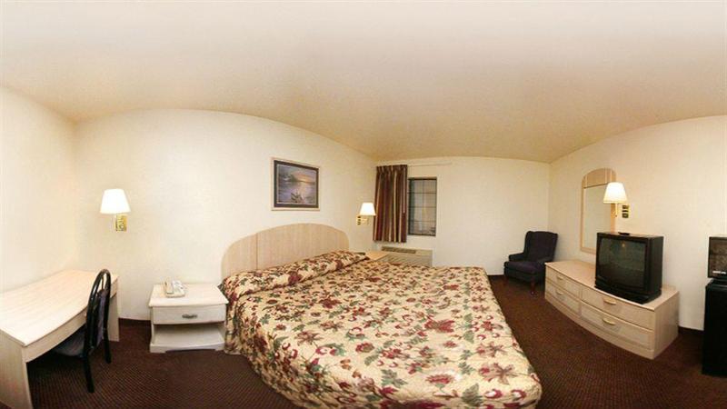 hotel Econo Lodge Inn & Suites