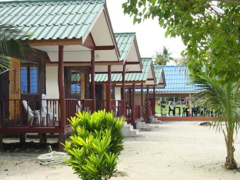 hotel Phi Phi Sandsea View Resort