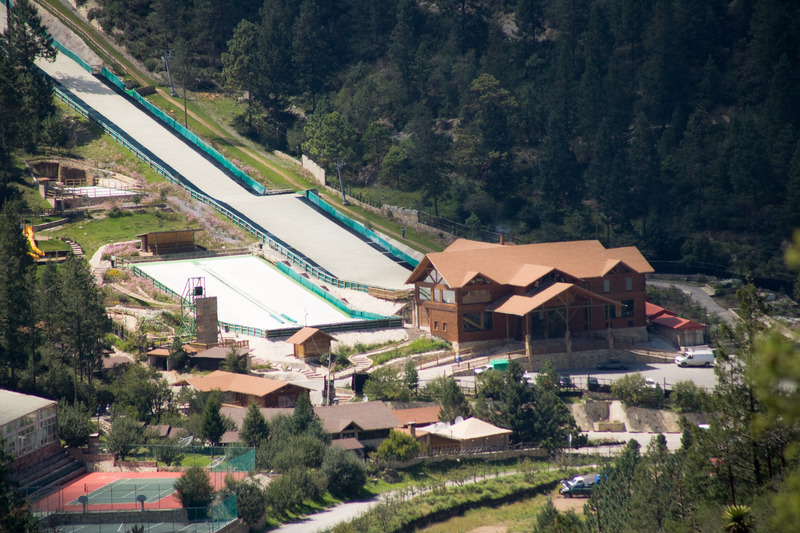 hotel Bosques De Monterreal