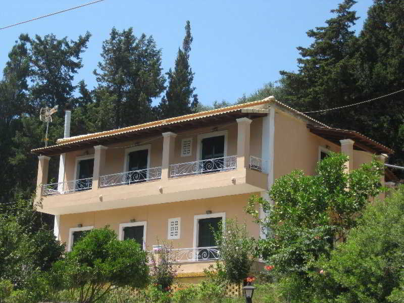 apartamentos Zacharenia Apartments