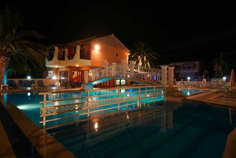 hotel Olga's Hotel & Pool