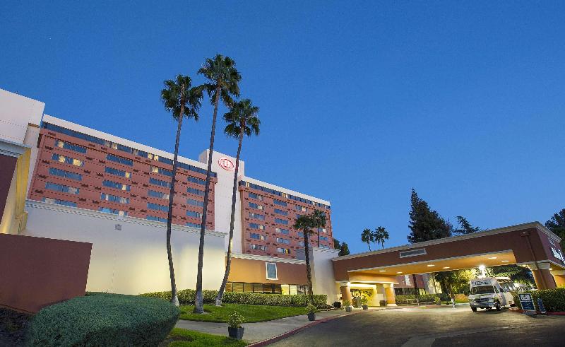 hotel Hilton Concord