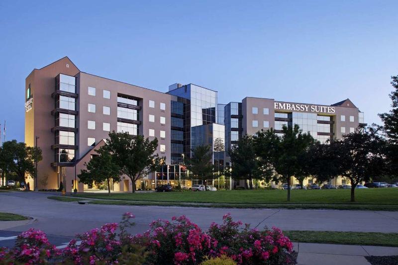 hotel Embassy Suites St. Louis Airport