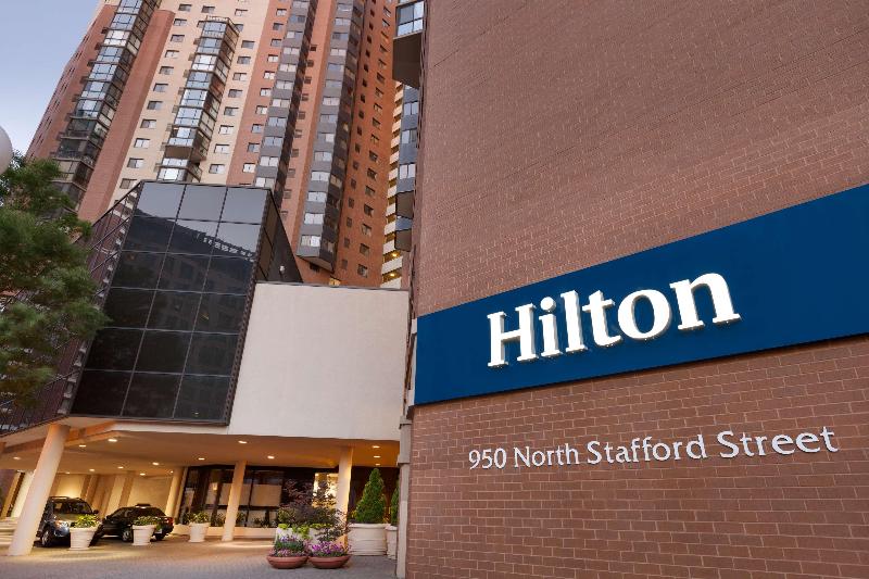 hotel Hilton Arlington