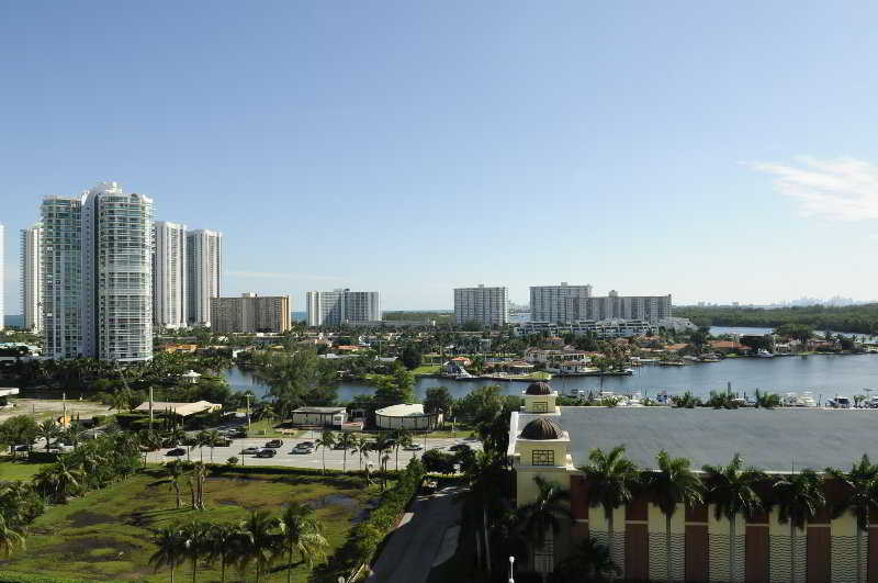 hotel Large 3 Bedroom Apartment In Sunny Isles