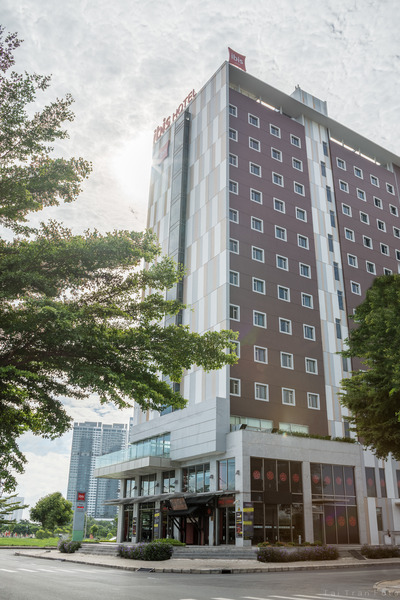 hotel Ibis Saigon South