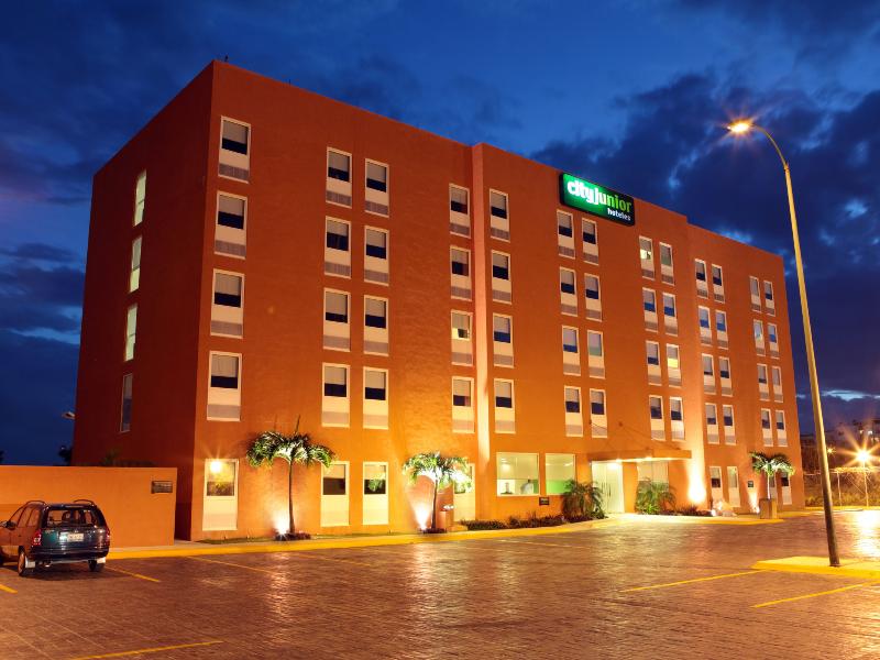 hotel City Express Junior Cancun