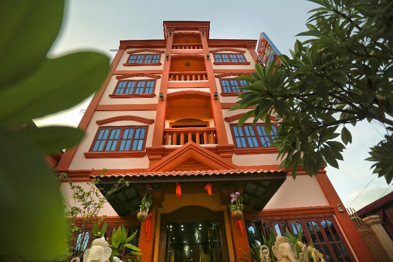 hotel Kiri Villa