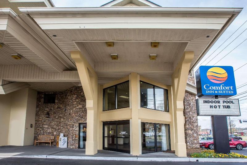 hotel Comfort Inn & Suites At Dollywood Lane