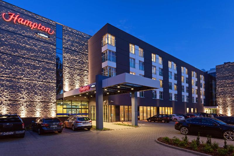 hotel Hampton Inn Warsaw Airport