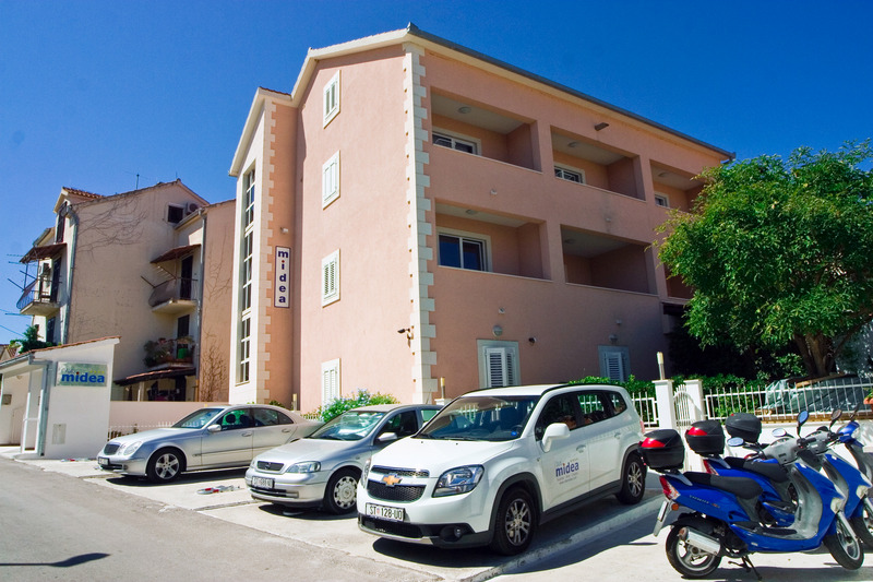 hotel Villa Midea