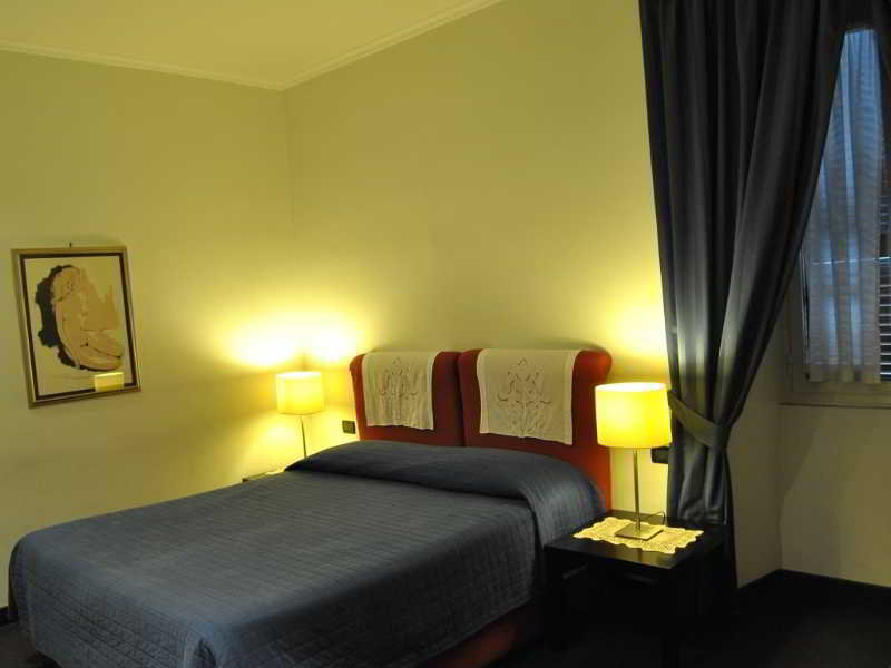 hotel Residenza Cola Di Rienzo - Suite In Rome