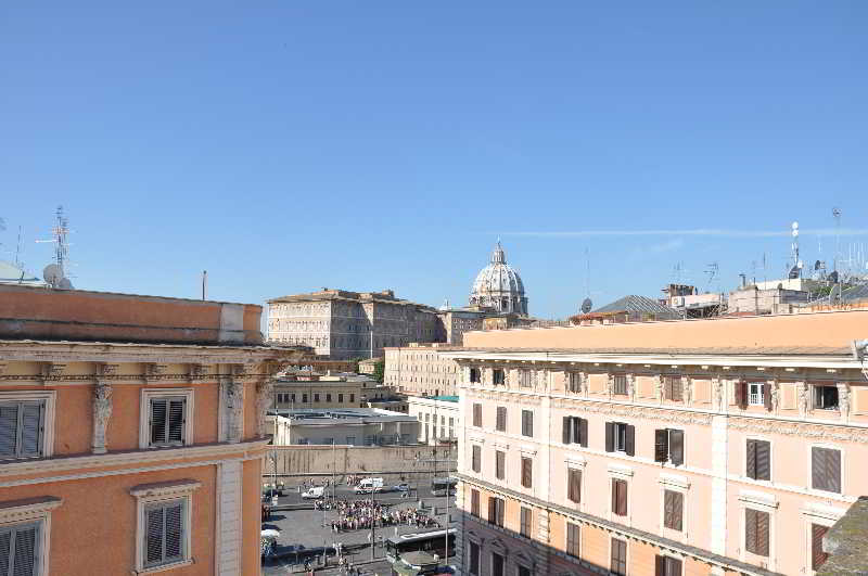 hotel Le Suite Di Via Ottaviano B&b