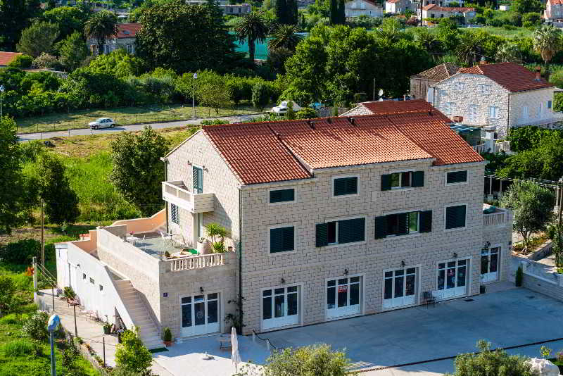 hotel Apartments Dubelj