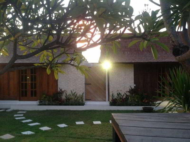 hotel Villa Biru