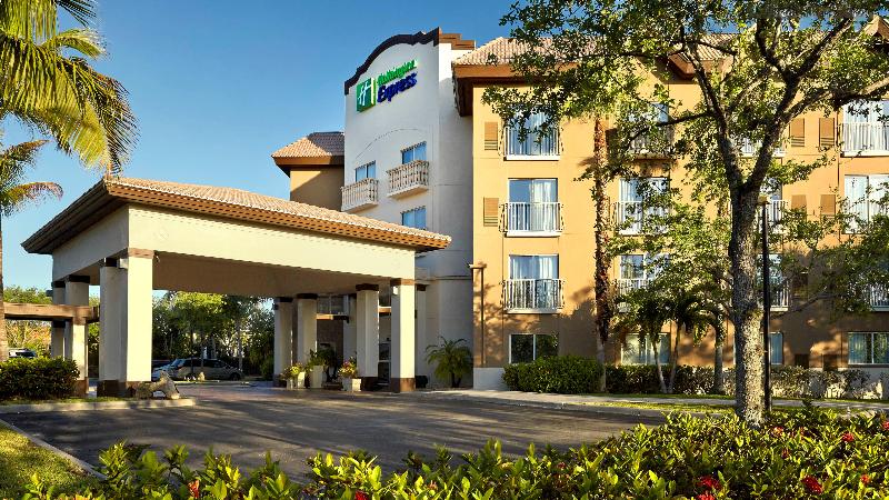 hotel Holiday Inn Express & Suites Naples Downtown