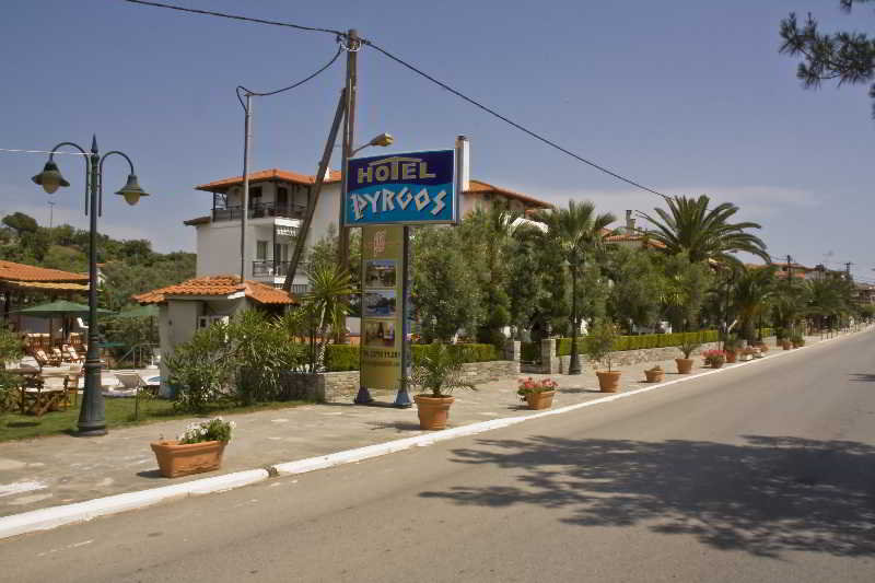 Fotos Hotel Pyrgos