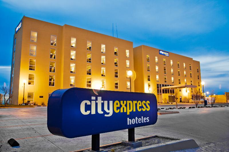 hotel City Express La Paz