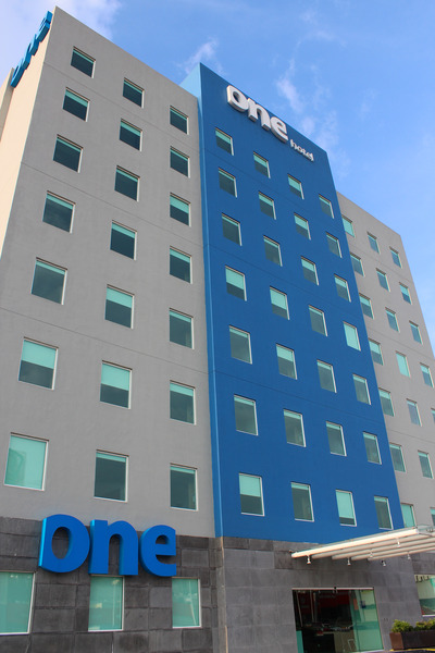 hotel One Guadalajara Tapato