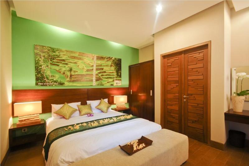 hotel The Green Zhurga Suites