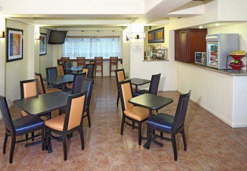 HOTEL FAIRFIELD INN SUITES SAN FRANCISCO SAN CARLOS East Bay San