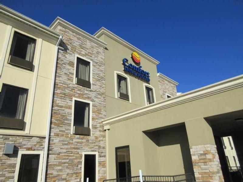 hotel Days Inn And Suites Baton Rouge Airport