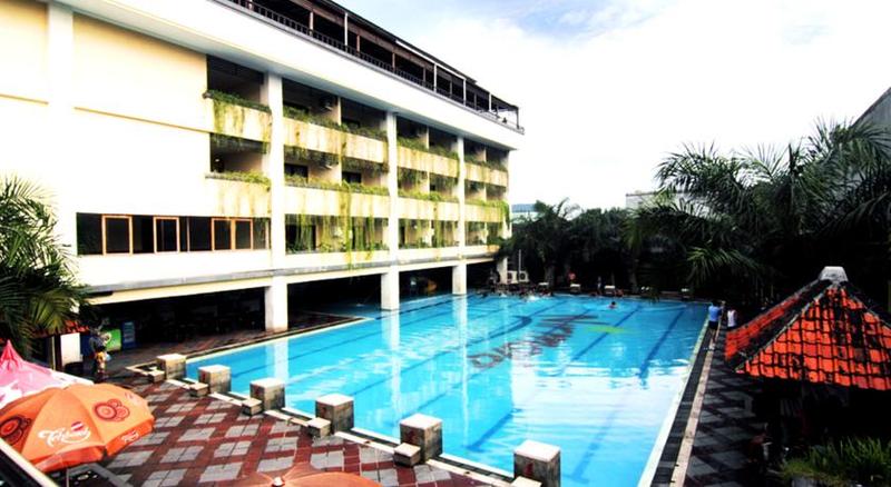 hotel Nirmala Hotel & Convention Centre