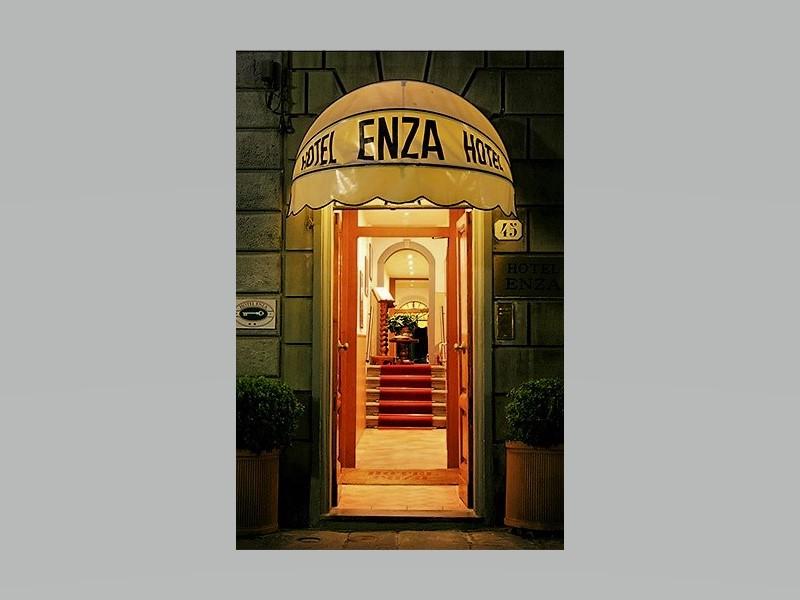 hotel Enza