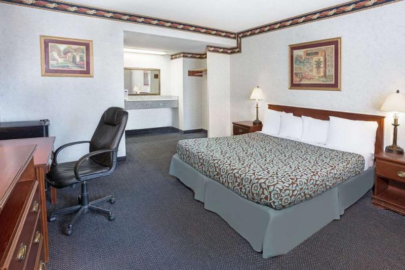 hotel Days Inn Costa Mesa/newport Beach