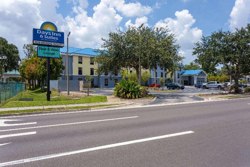 hotel Days Inn & Suites Lakeland