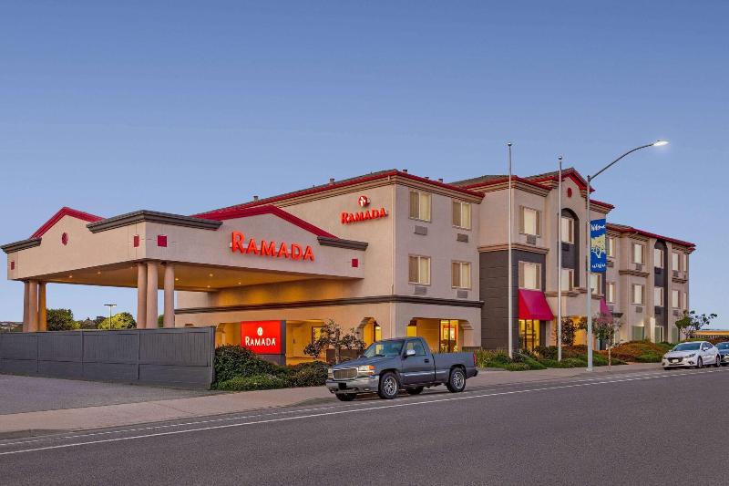 hotel Ramada Marina