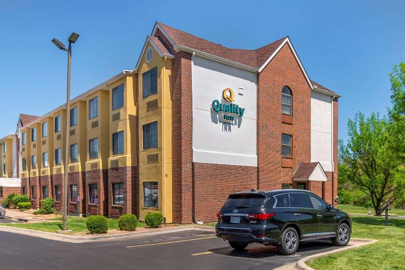 hotel Super 8 Motel - Overland Park