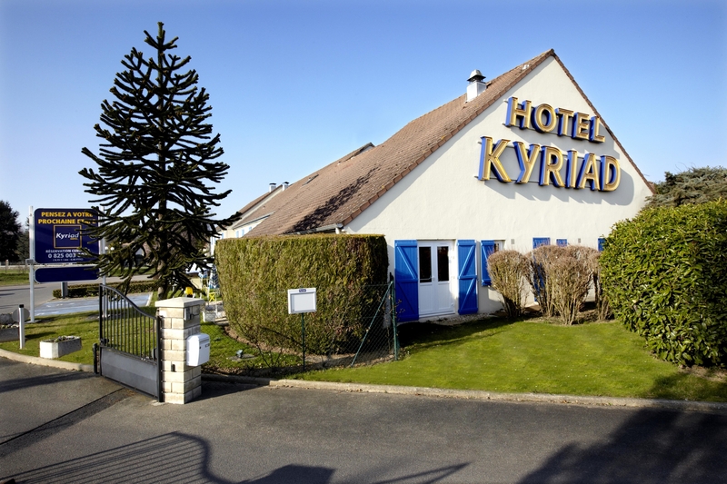 hotel Kyriad Plaisir St Quentin En Yvelynes