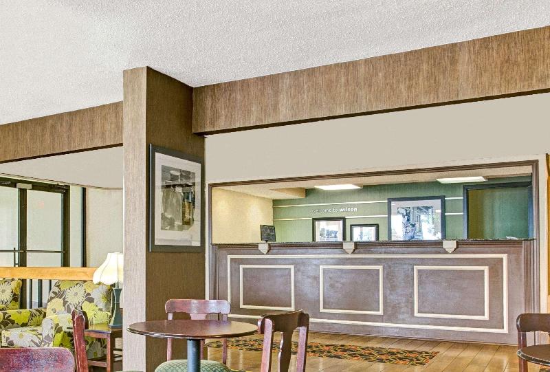 hotel Days Inn Wilson