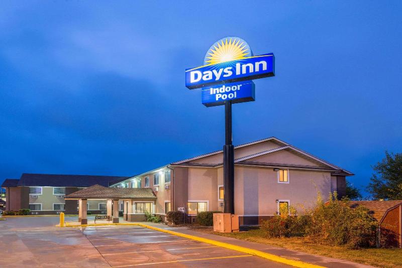 hotel Days Inn Topeka