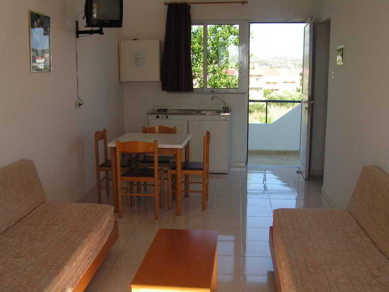 hotel Holidays Apartments