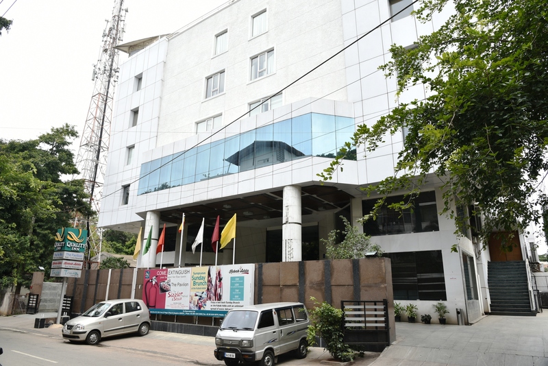 hotel Quality Inn Shravanthi