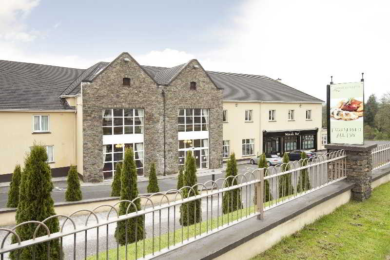 hotel Riverside Park Hotel Macroom