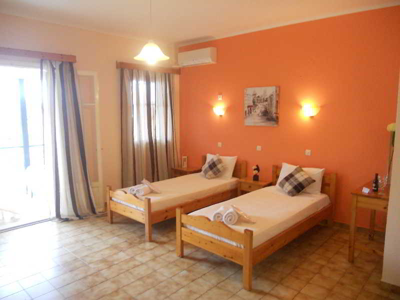 apartamentos Elli Marina Studios & Apartments