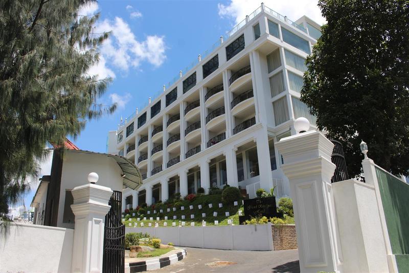 hotel Grand Kandyan Hotel