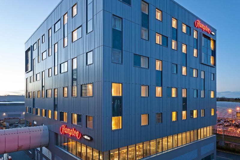 hotel Hampton By Hilton Gatwick North